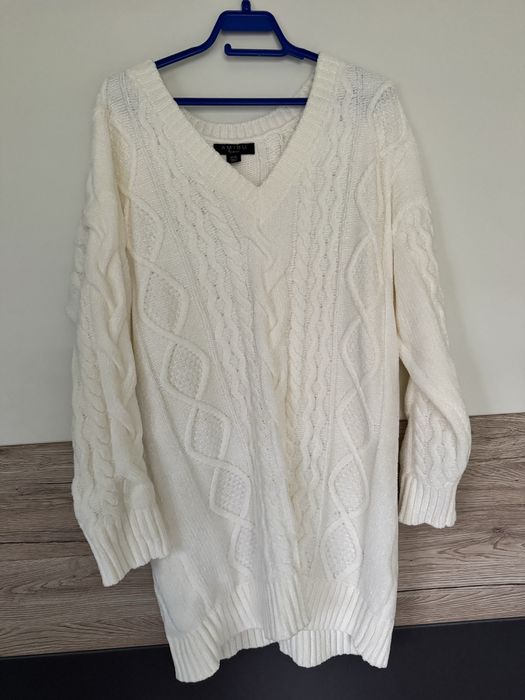 Бежава рокля amisu