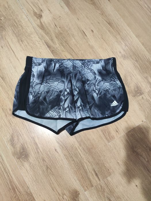 Pantaloni scurți de damă Adidas mărimea L