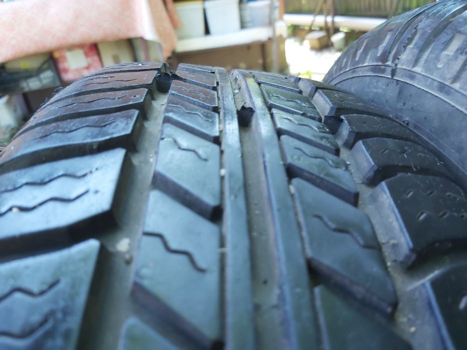 Vind 4 anvelope 185 65 14