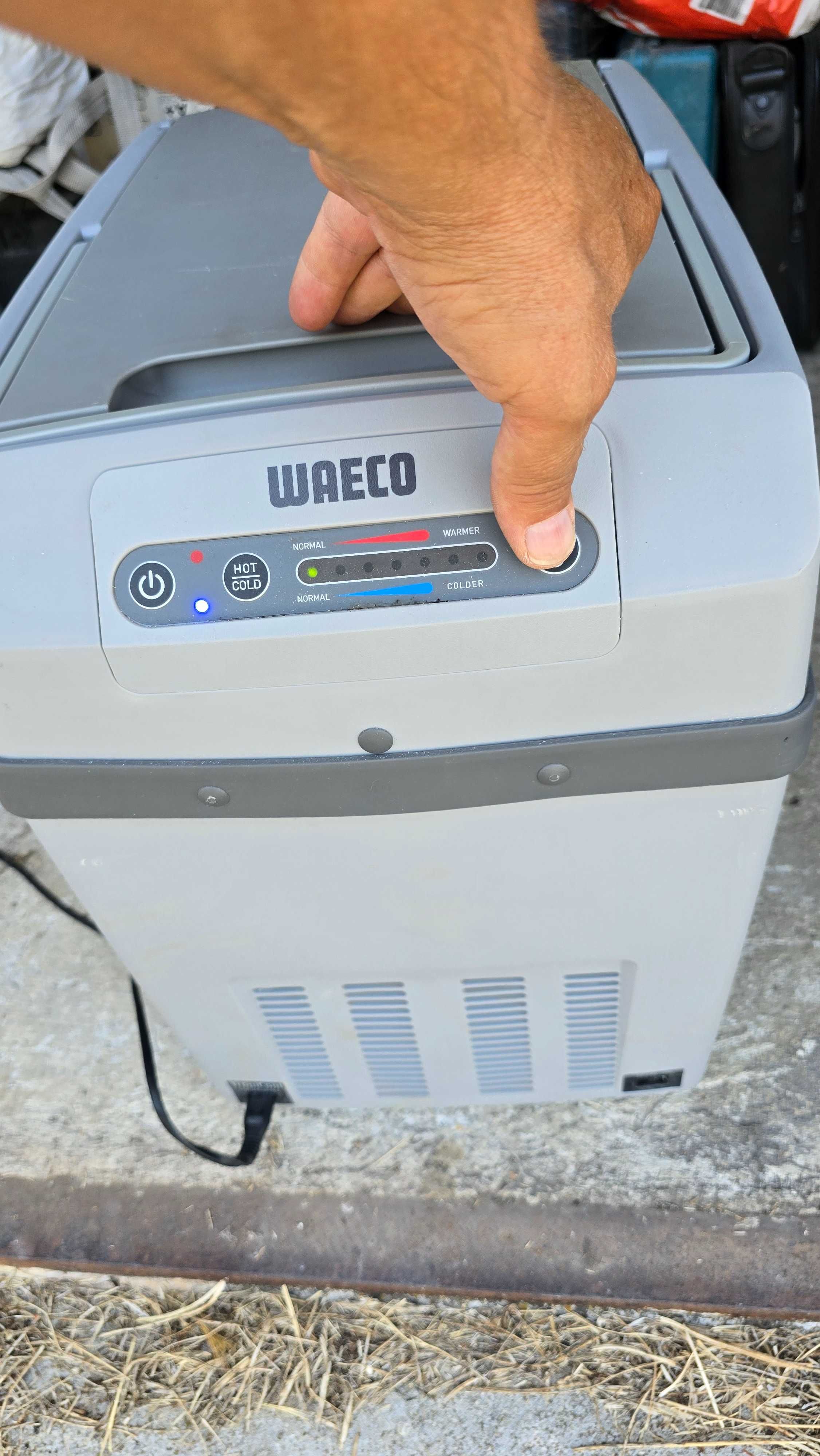 Хладилник WAECO 12v  220v