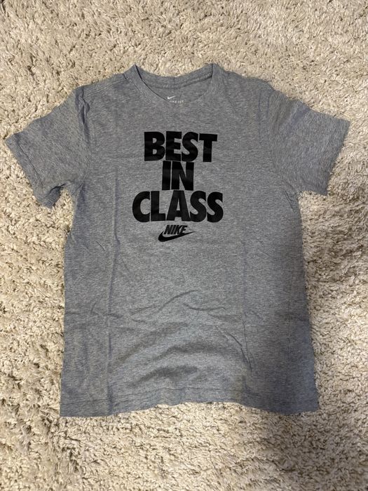 Tricou sport gri Nike