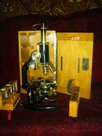 Продам антикварный  микроскоп 19 века.