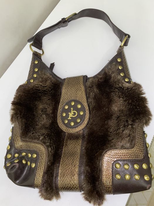 Сумка брендовая натуральная.