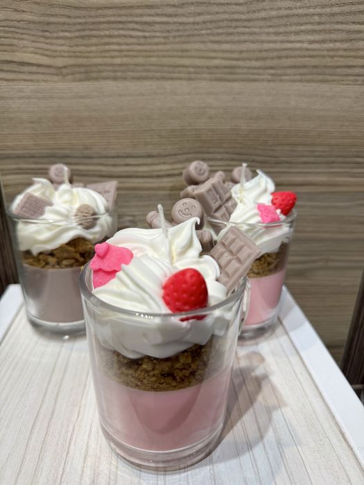 Ръчно изработени соеви свещички