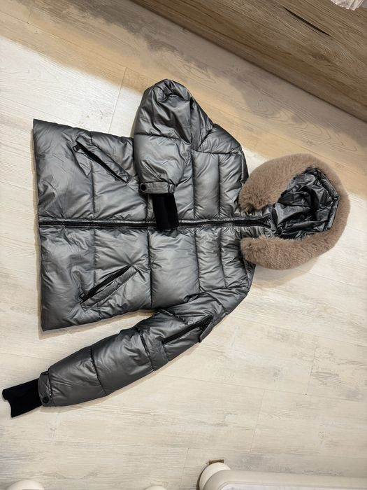 Дамско зимно яке с качулка