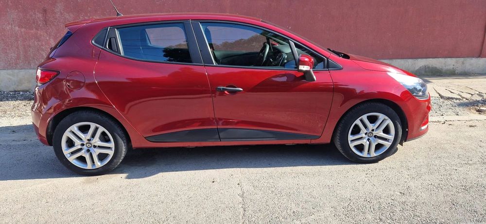 Renault Clio Primul proprietar. Stare perfecta.