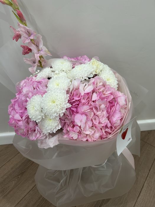 Продам цветы свежие новые