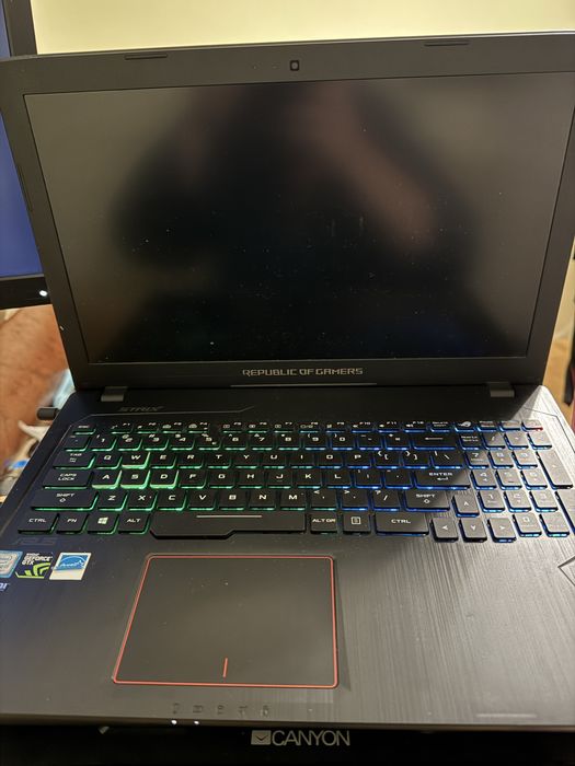 Asus Rog Strix GL553VD