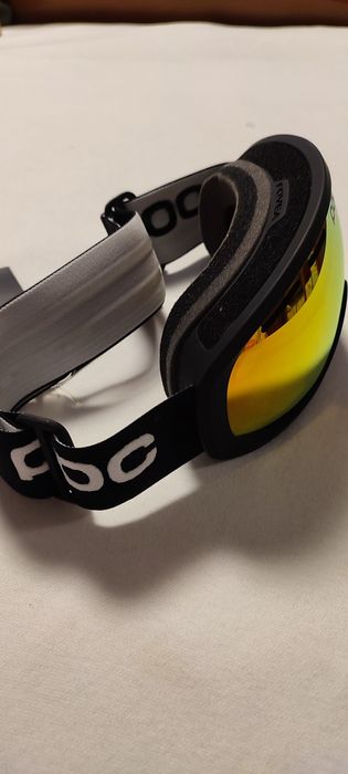 Vând ochelari de ski