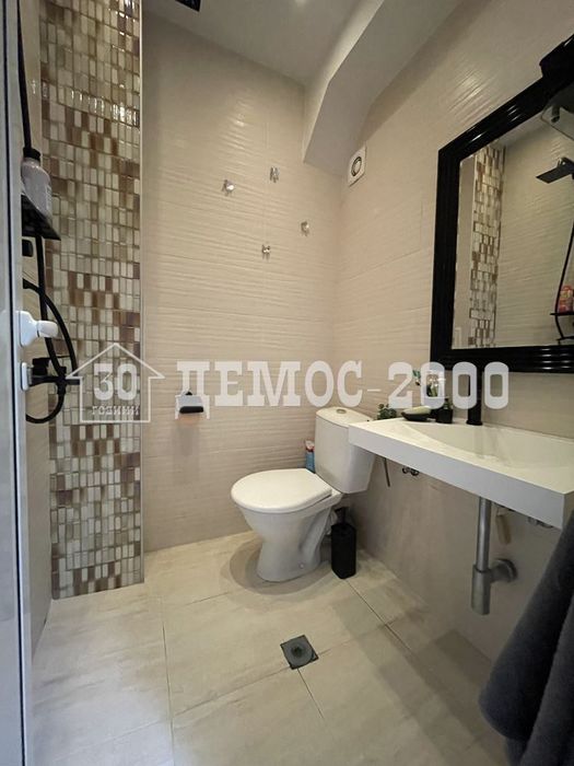 Продава се Тристаен апартамент в Варна, Базар Левски - 62 кв.м за 2775 €/кв.м - Снимка #7