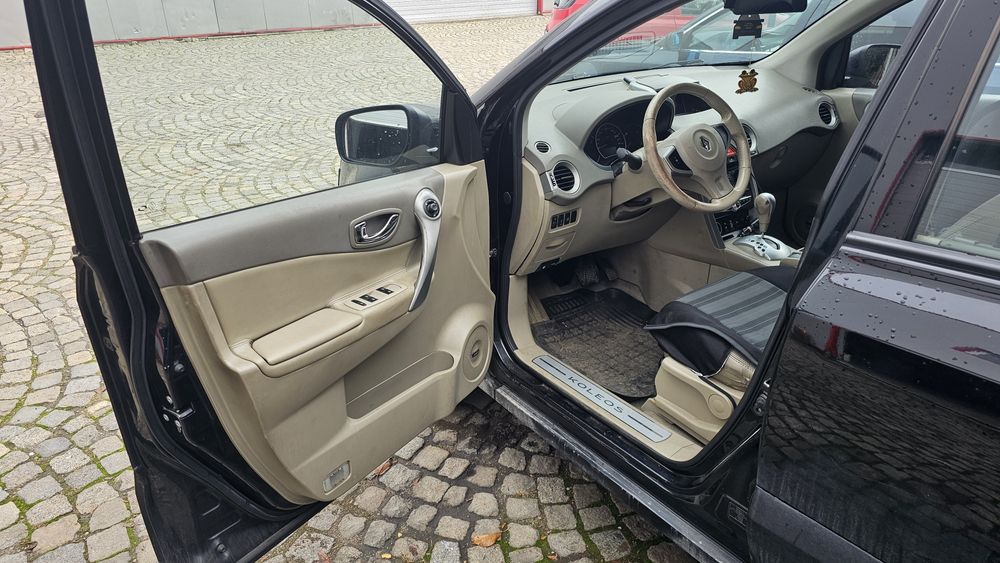 Renault Koleos 2. 0 dCi 150 к. с. ,автоматик, 4x4