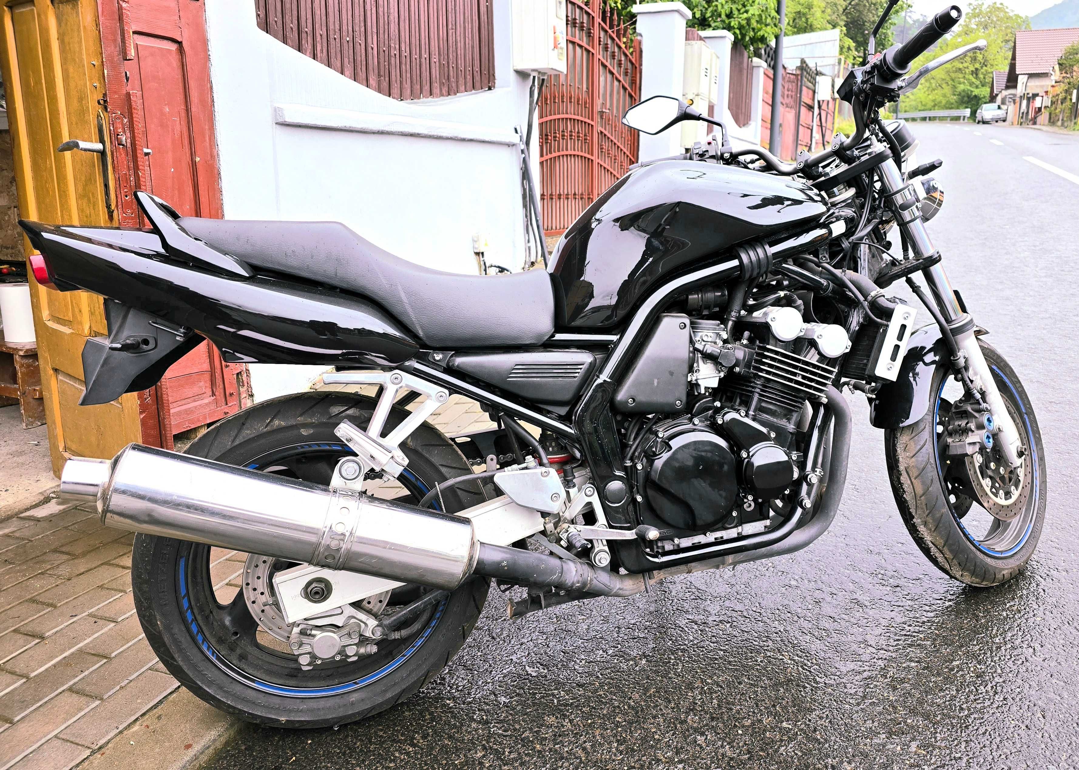 Yamaha fzs 600 2002