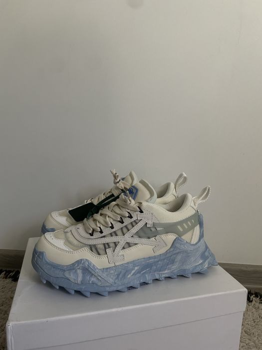 Adidasi Off White Odsy 1000