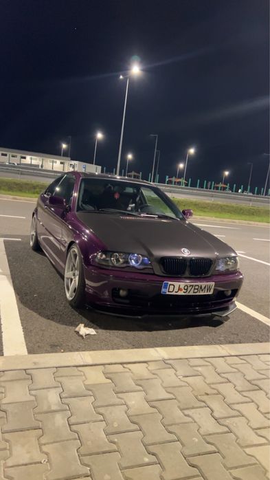 Vand bmw e46 motor 2.0 benzina. An 2002. Cutie defecta