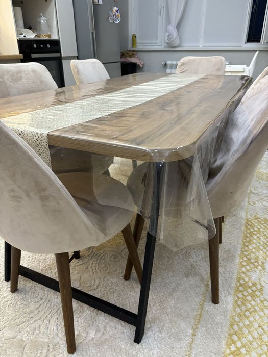 Кухонный стол, новый