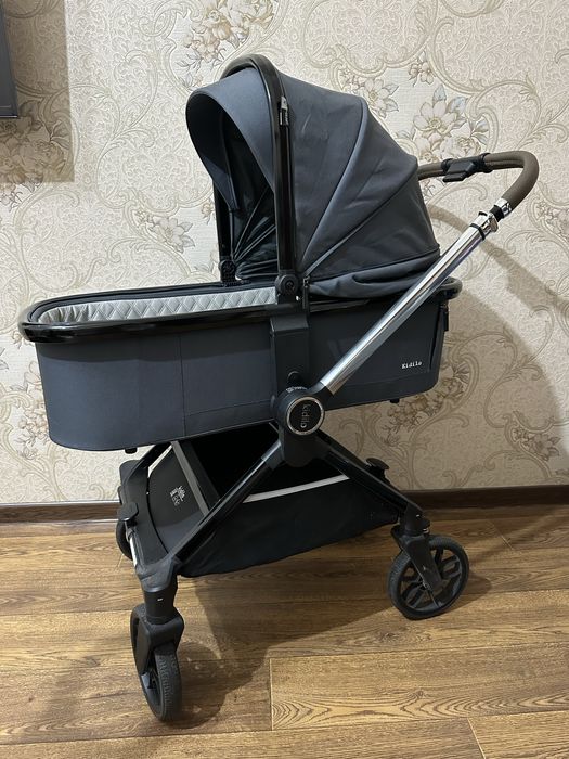 Продается коляска Kidilo 3в1 в отличном состоянии