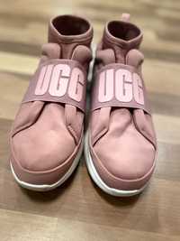 Vand sneakersi UGG