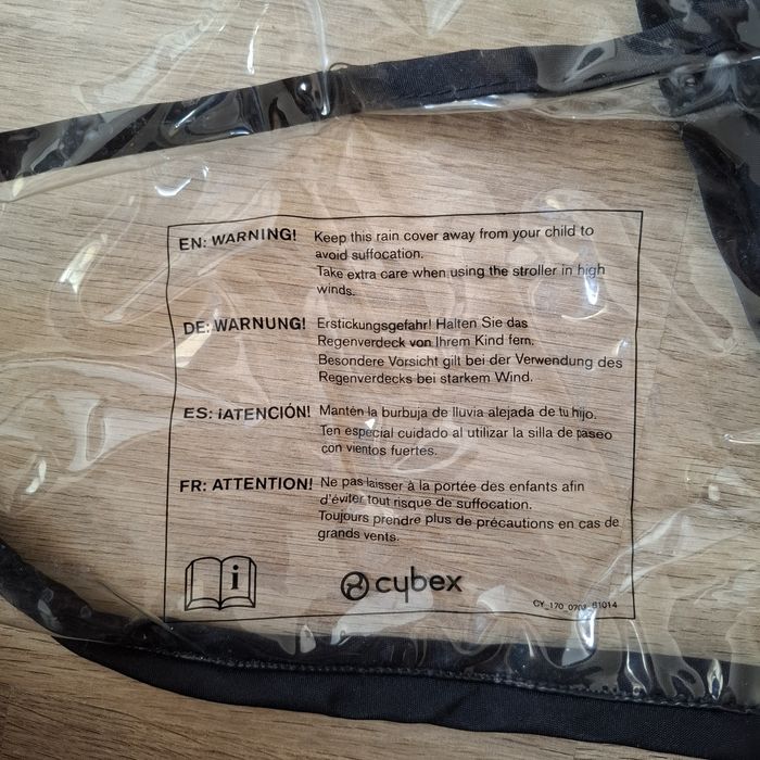 Cybex дъждобран и поставка за чаша