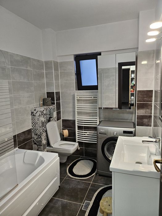 Apartament capăt CUG  Roxema