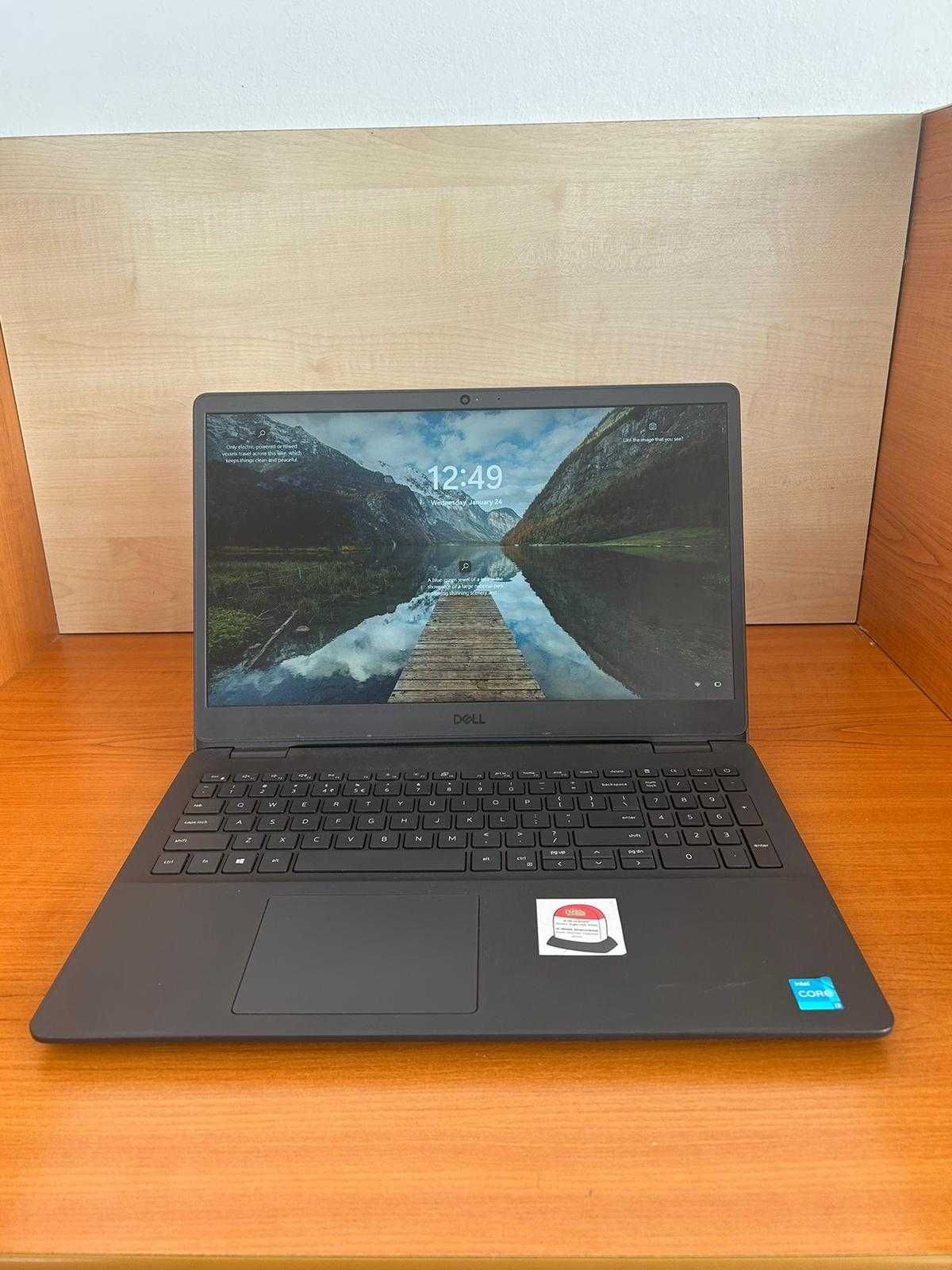 Vand Laptop Dell Vostro 3500