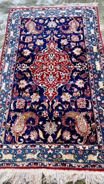 Персийски Ръчно Тъкан Килим