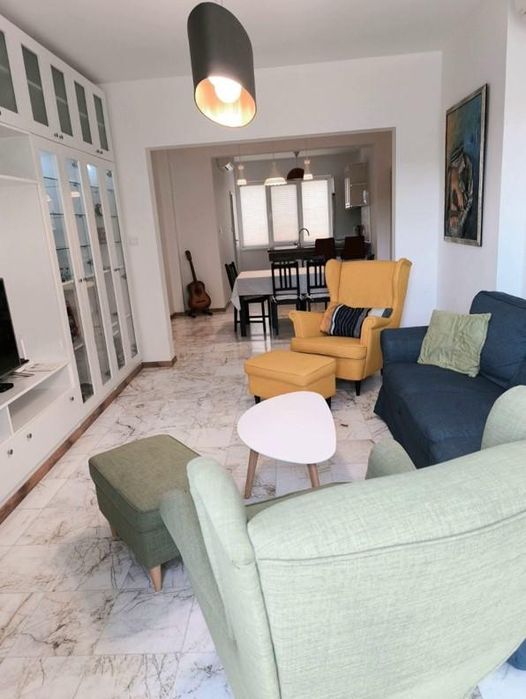 Дава се под наем Тристаен апартамент в София, Център - 103 кв.м за 1250 € - Снимка #2