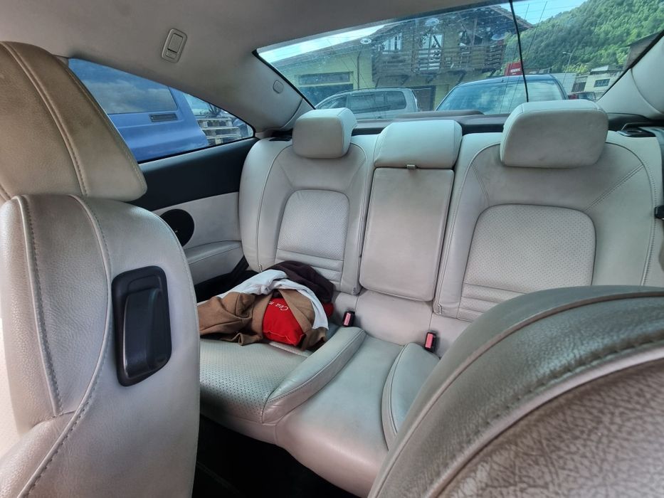 Mașină PEUGEOT 407