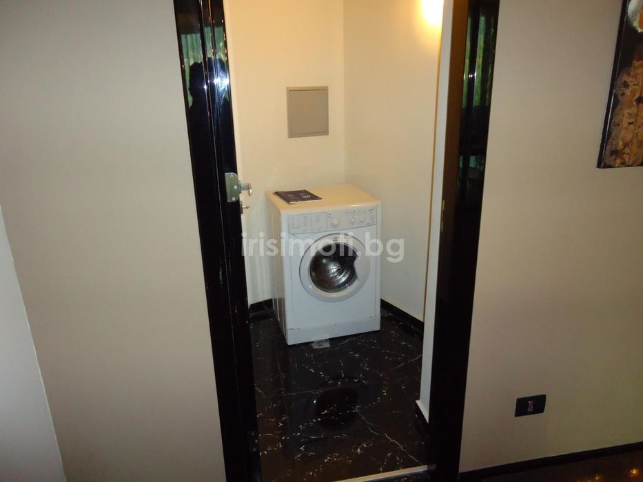 Дава се под наем Тристаен апартамент в София, Манастирски ливади - 236 кв.м за 2400 € - Снимка #10