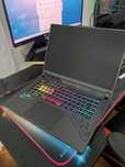 Laptop Asus Rog Strix G16