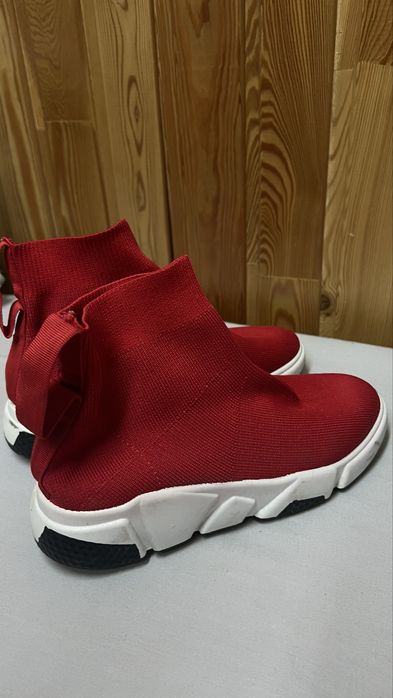 Летние кроссовки на резинке