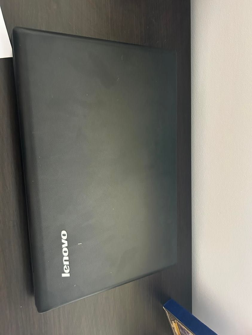 Laptop Lenovo 1 TB