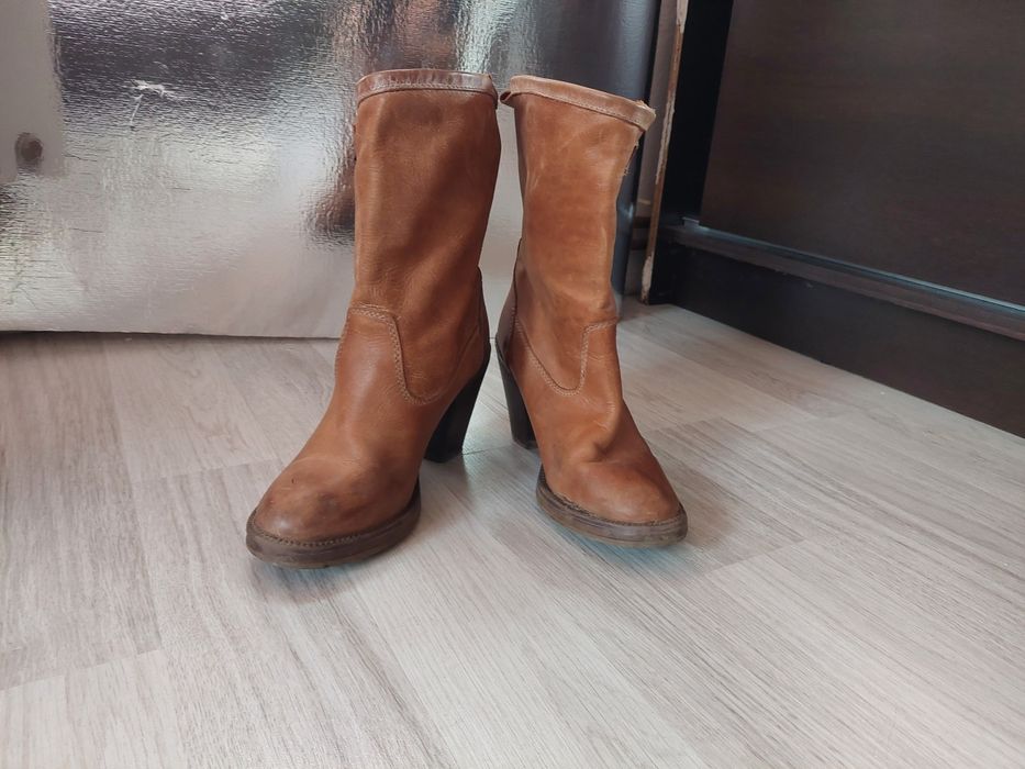 Cizme piele numărul 38