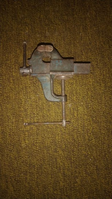 Тиски советского периода.