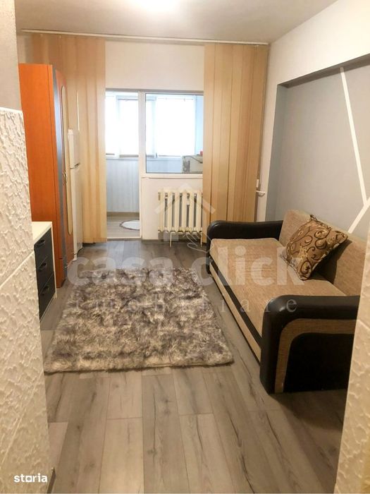 Garsonieră cu balcon închis, etaj 1 – Viaduct, mobilată si utilată