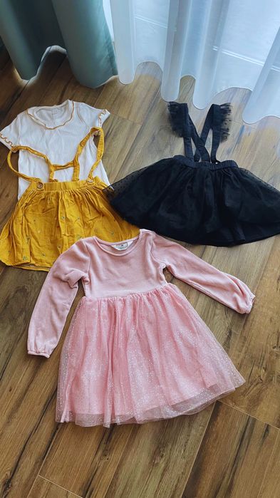 Дрехи за момиче 4-6год.