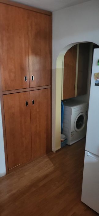 Vand apartament cu 2 camere in Slobozia  Decomandat