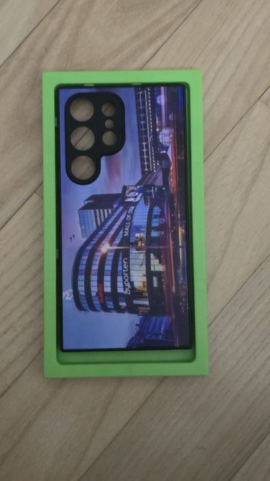 Чехлы на телефоны