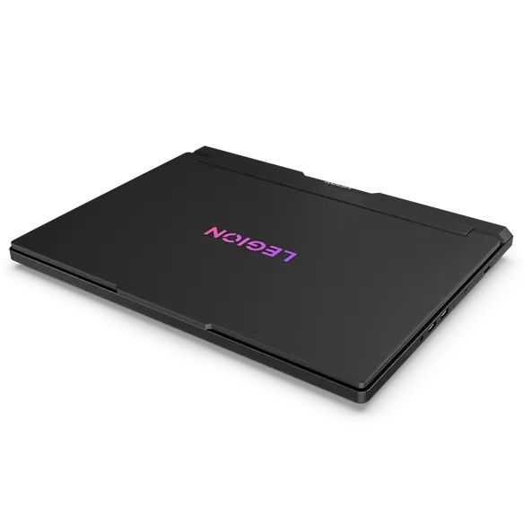 Чисто НОВ Lenovo Legion 7 Pro RTX 5090