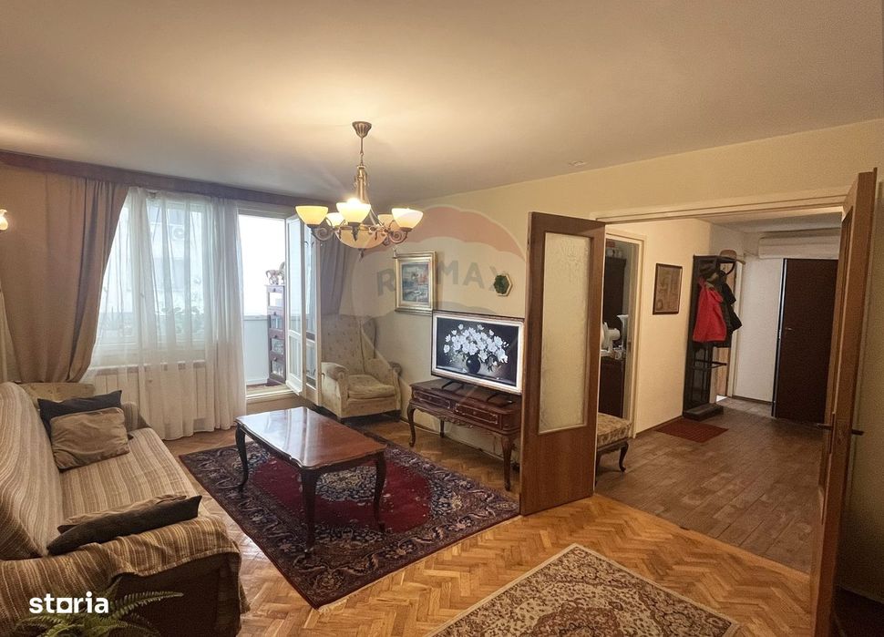 Vanzare apartament 4 camere,  zona Fedinand - Obor