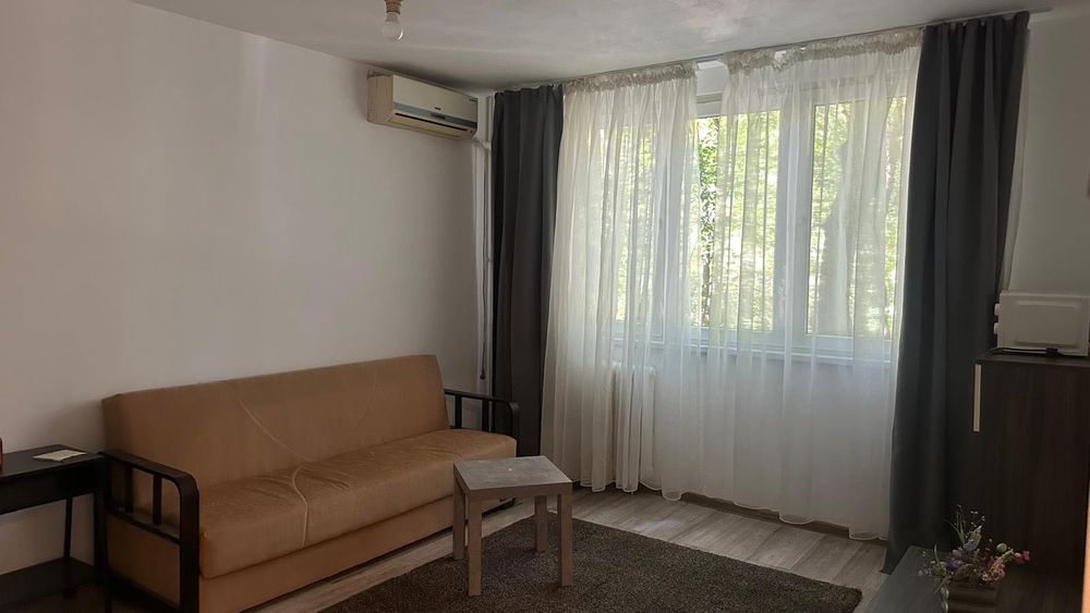 Închiriere garsoniera