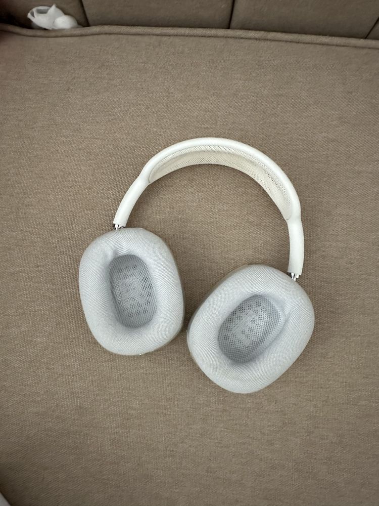 Airpods max, белые, коробка, чехлы