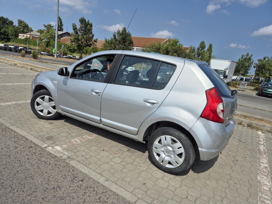Dacia Sandero 2009 1.4 Benzina
