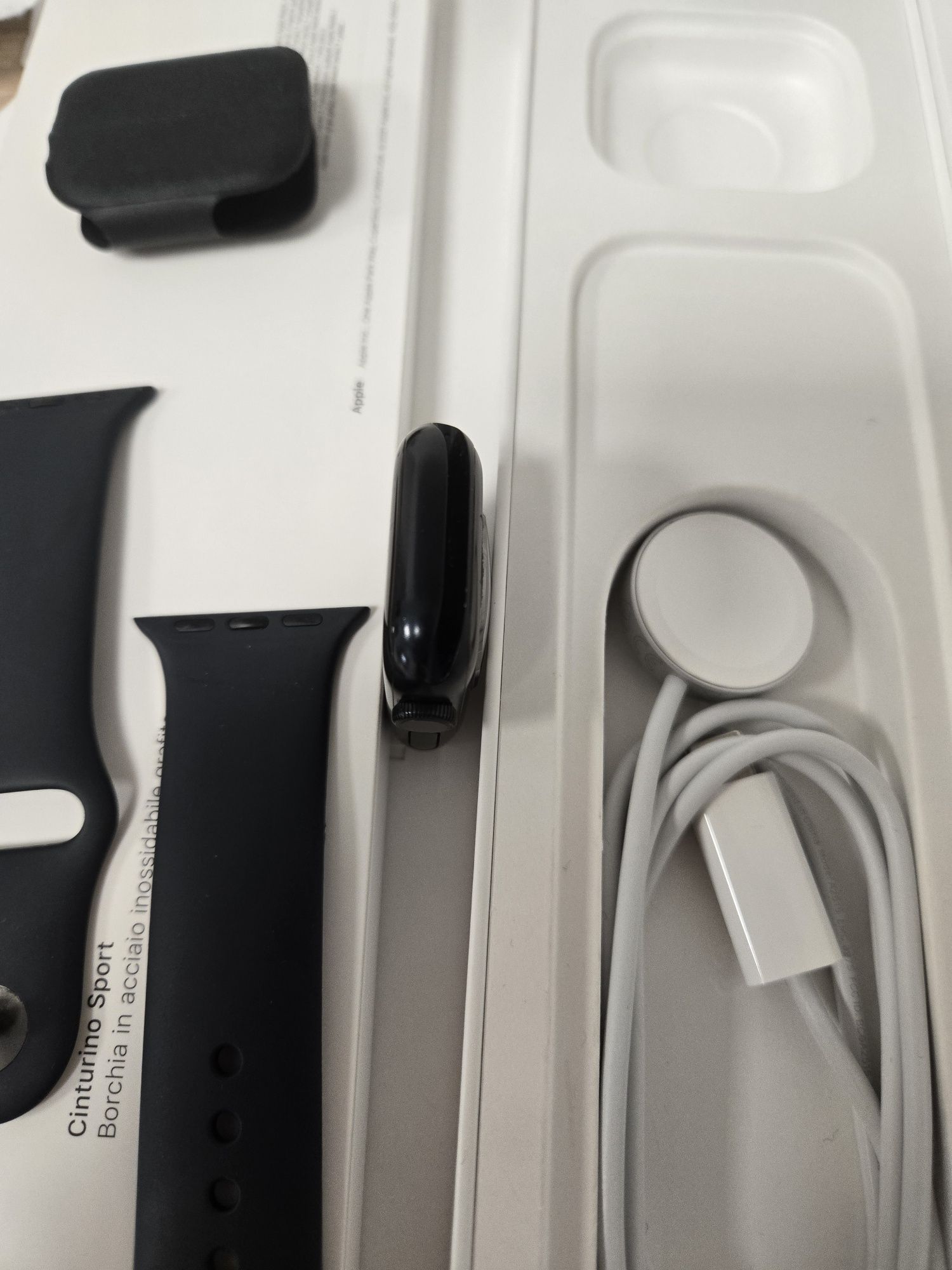 Apple Watch seria 7 negru 41 mm