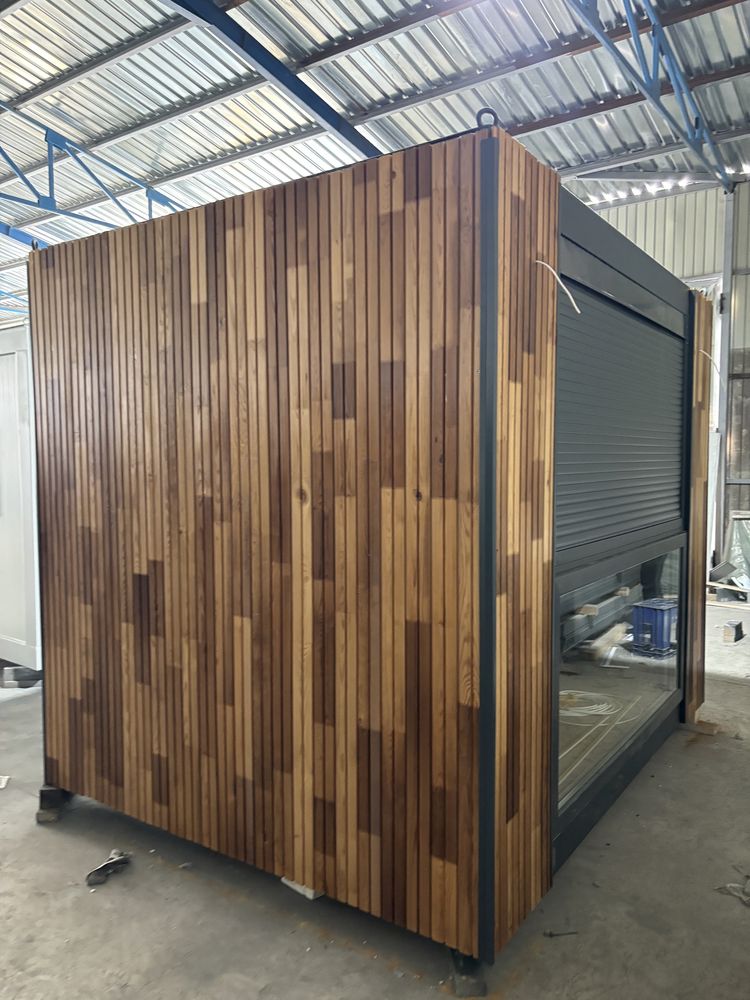 Container cu finisaje premium container lux magazin