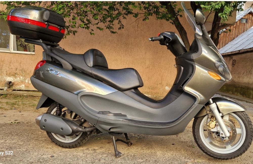 Scuter piaggio 125