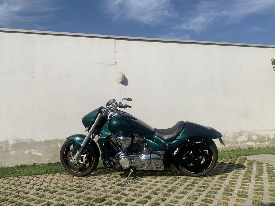 Suzuki Intruder Boulevard m1800 m109r.