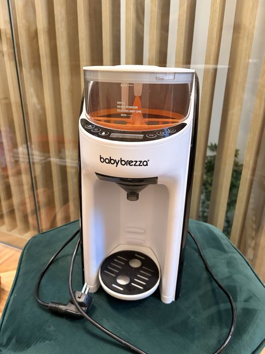 Expresor lapte Babybrezza