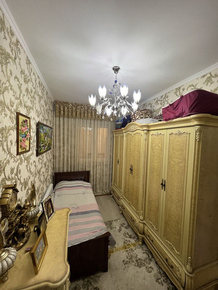 Срочно продаётся участок Мирабадский р-н Саракулька 2.6 соток 3 комнат