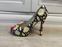 Pantofi Christian Louboutin Lady Python Stiletto Pumps 36