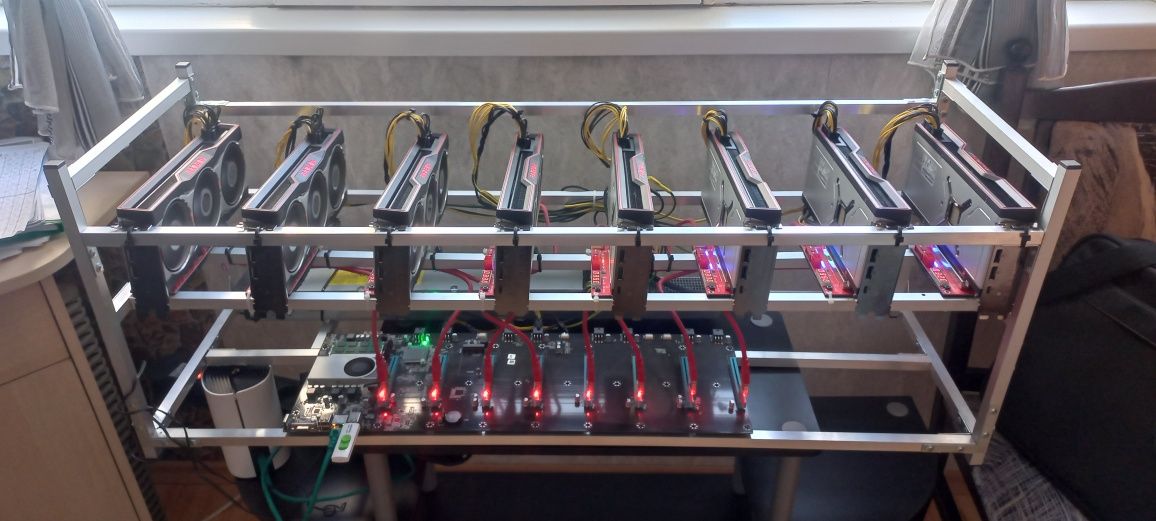 Mining rig за 8 бр. видеокарти